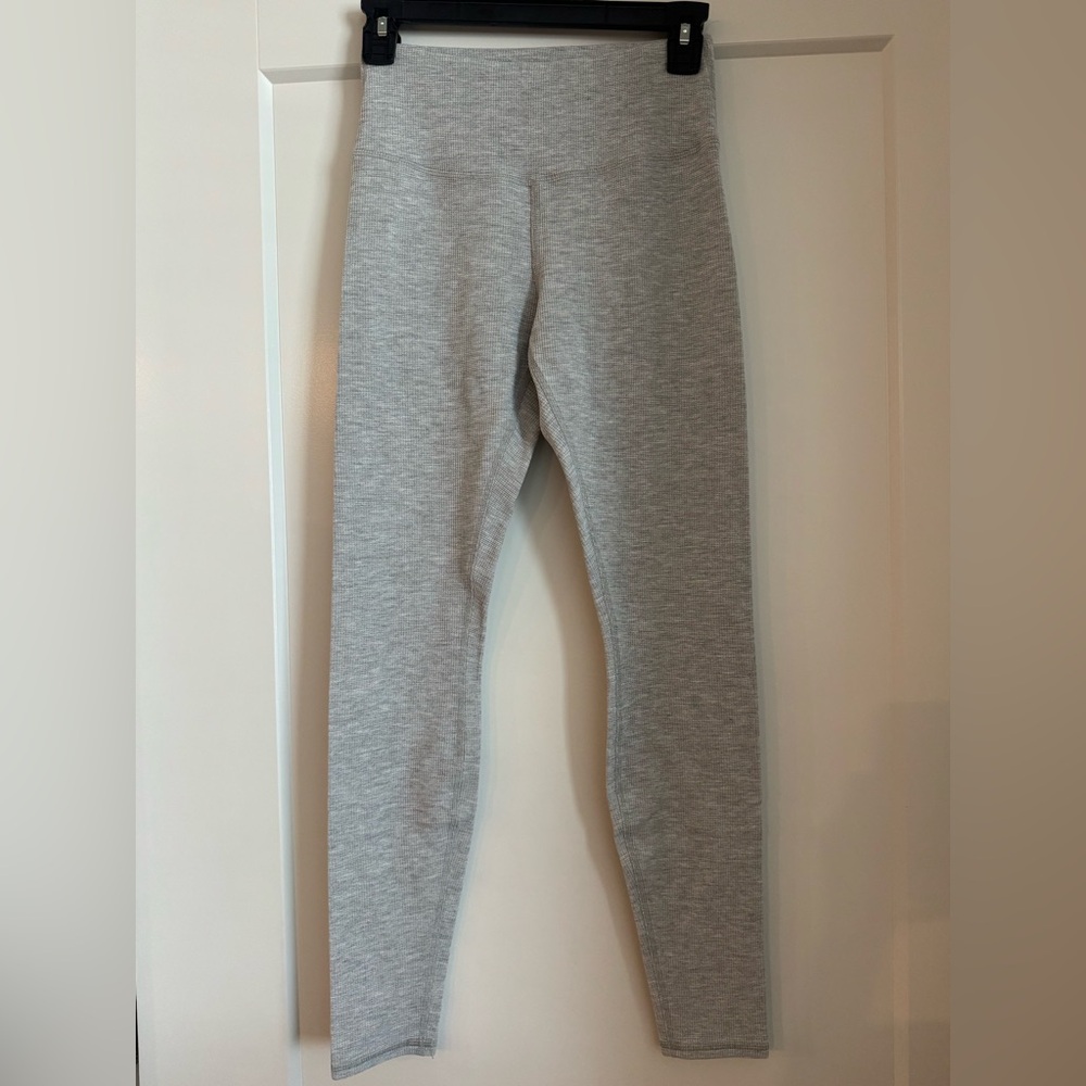 Alo High-Waist 7/8 Micro Waffle Legging, Athletic Heather Grey Size Small